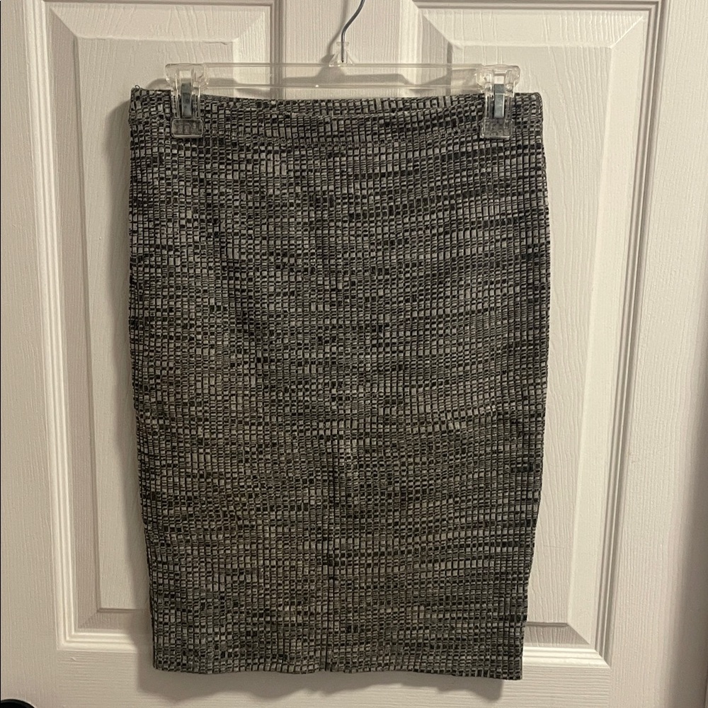 Lily White Elegant Black and Gray Pencil Skirt